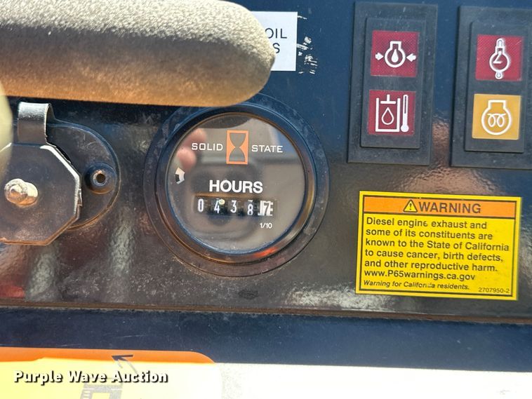 image for item NT9191 2022 Ditch Witch SK600 compact utility loader