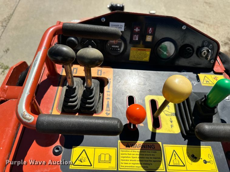 image for item NT9191 2022 Ditch Witch SK600 compact utility loader