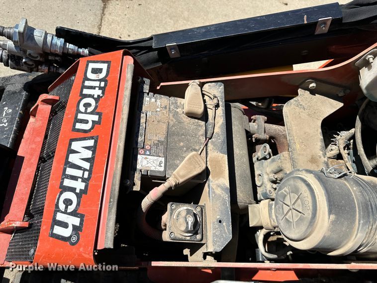 image for item NT9191 2022 Ditch Witch SK600 compact utility loader