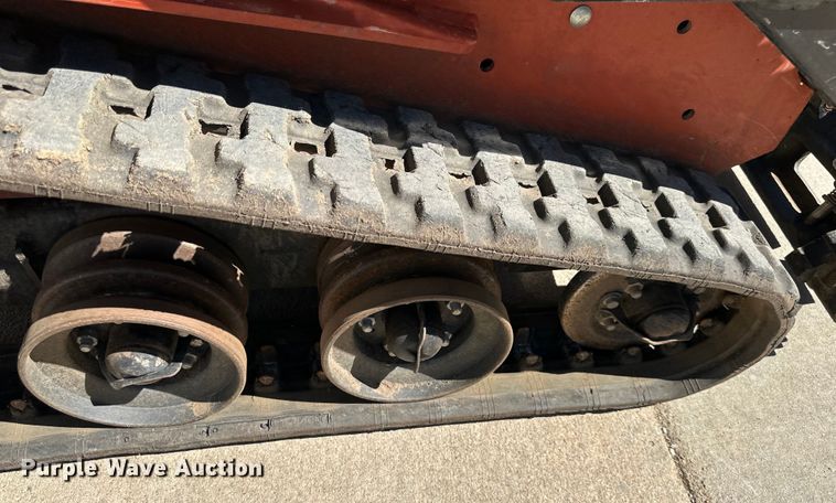 image for item NT9191 2022 Ditch Witch SK600 compact utility loader