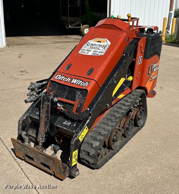 image for item NT9192 2021 Ditch Witch SK600 compact utility loader