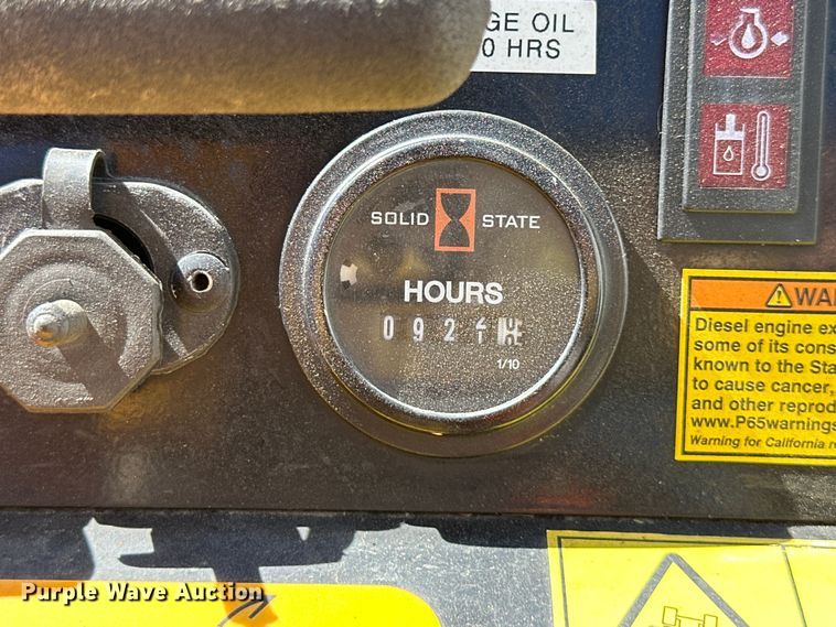 image for item NT9192 2021 Ditch Witch SK600 compact utility loader