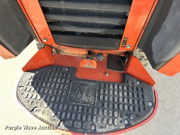 image for item NT9192 2021 Ditch Witch SK600 compact utility loader