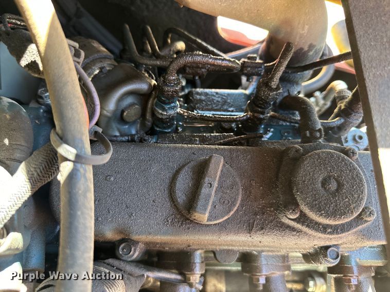 image for item NT9192 2021 Ditch Witch SK600 compact utility loader