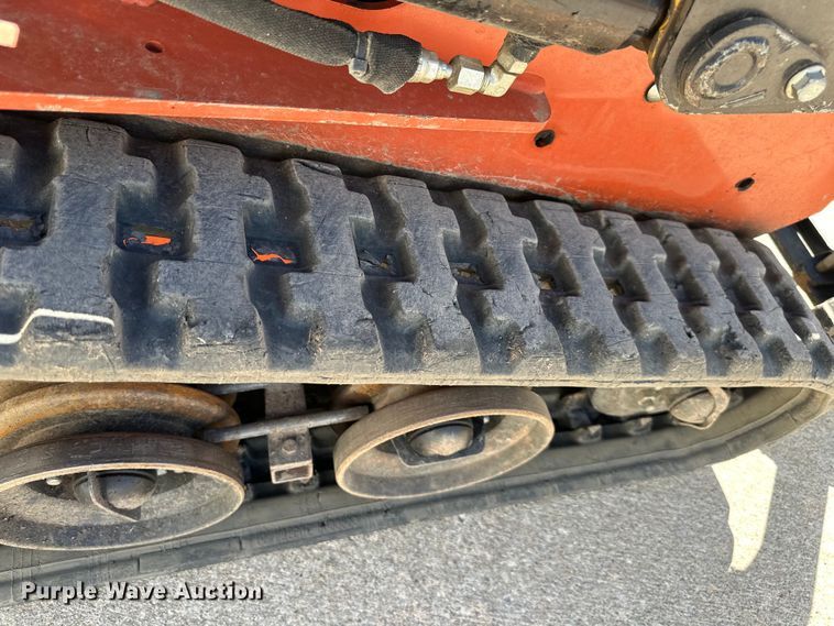 image for item NT9192 2021 Ditch Witch SK600 compact utility loader