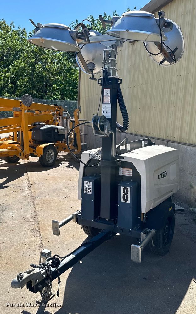 image for item NT9193 2015 Atlas Copco QLT V15 light plant