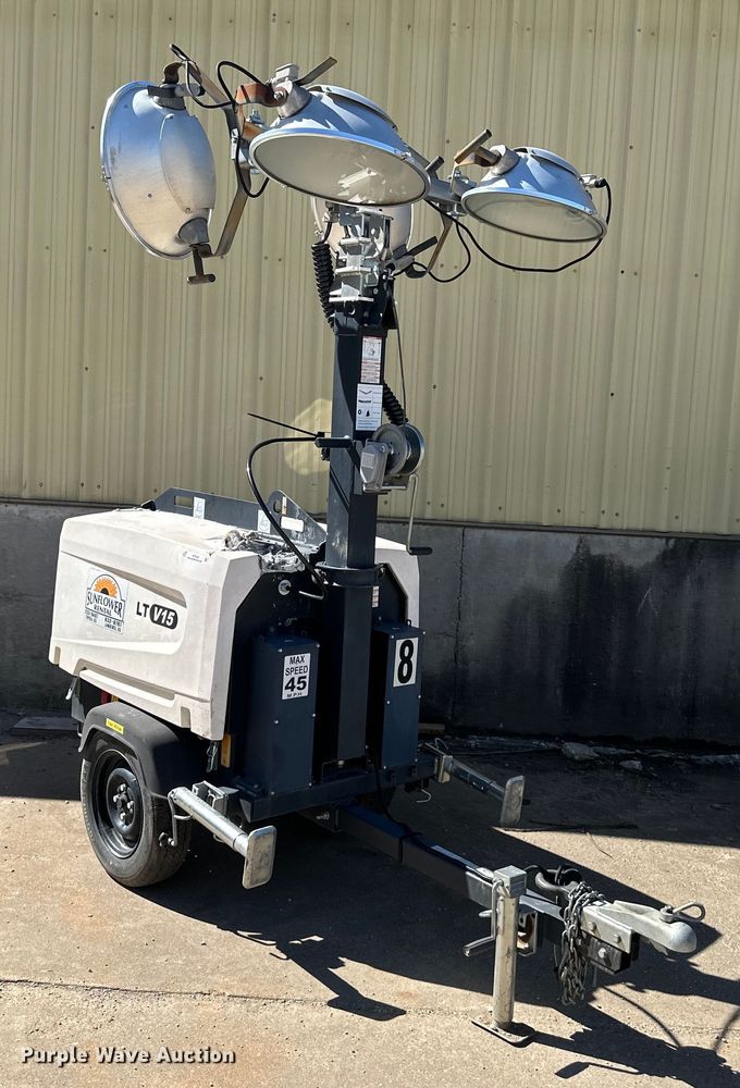 image for item NT9193 2015 Atlas Copco QLT V15 light plant