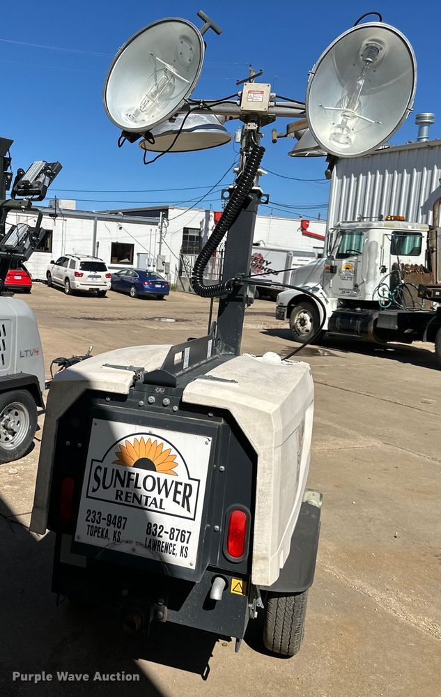 image for item NT9193 2015 Atlas Copco QLT V15 light plant