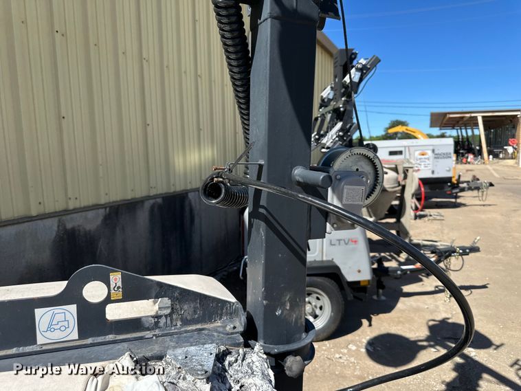 image for item NT9193 2015 Atlas Copco QLT V15 light plant