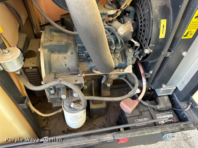 image for item NT9193 2015 Atlas Copco QLT V15 light plant