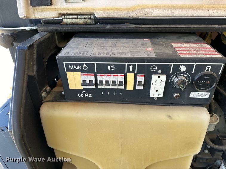 image for item NT9193 2015 Atlas Copco QLT V15 light plant