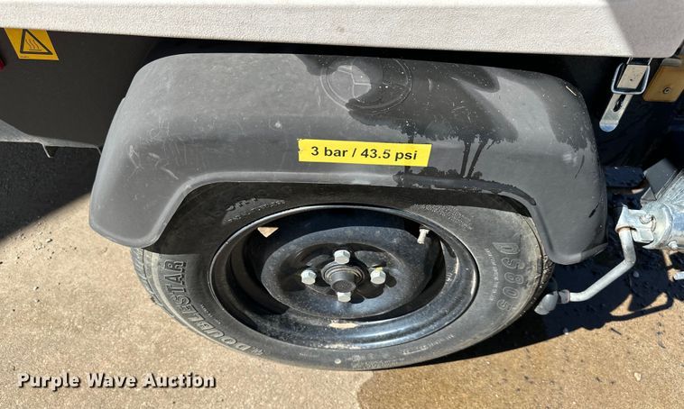 image for item NT9193 2015 Atlas Copco QLT V15 light plant