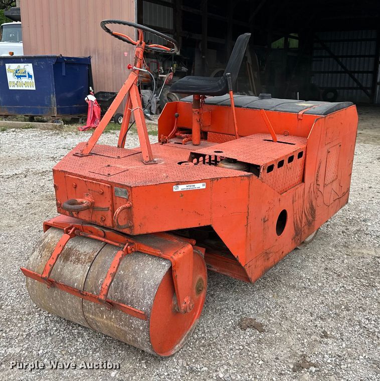 image for item NT9199 Rosco Vibrapack  double drum roller