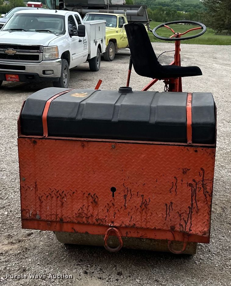 image for item NT9199 Rosco Vibrapack  double drum roller