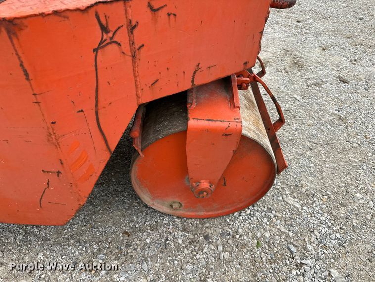 image for item NT9199 Rosco Vibrapack  double drum roller