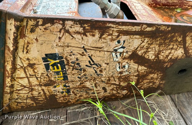 image for item NT9201 Stanley  MB656 breaker