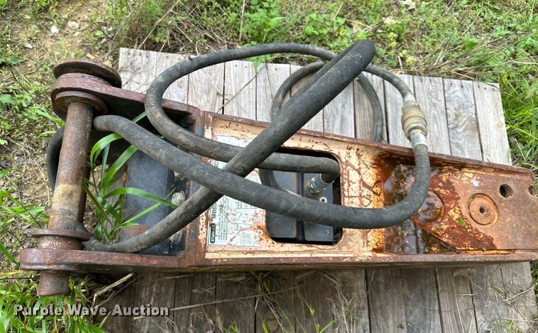 image for item NT9201 Stanley  MB656 breaker