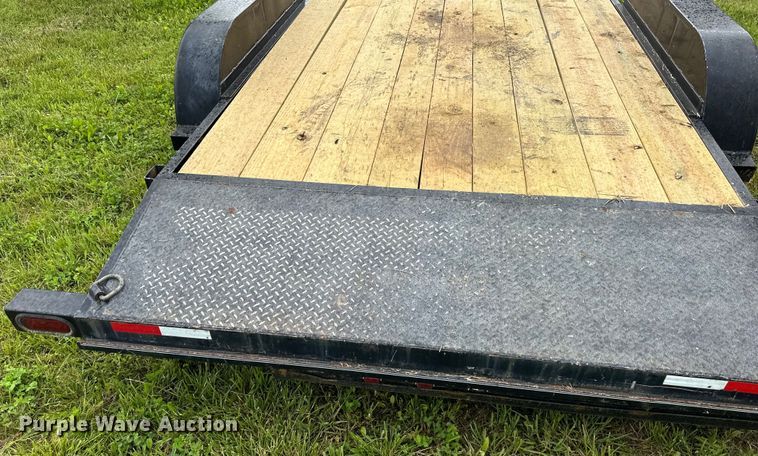 image for item NT9227 2005 Eagle  utility trailer