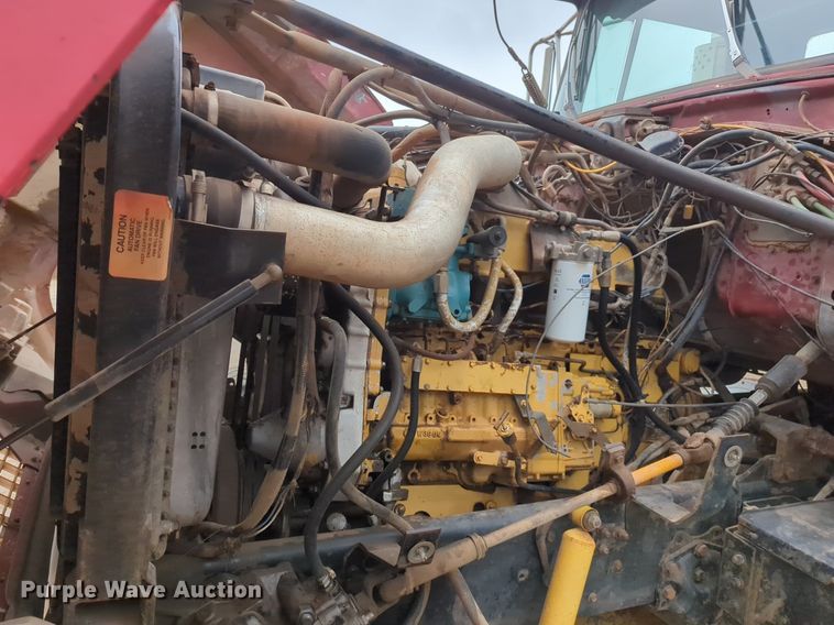 image for item NZ9561 1989 Ford 9000 winch truck 