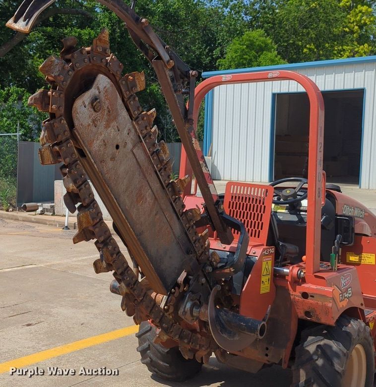 image for item NZ9725 2018 Ditch Witch  RT45 trencher