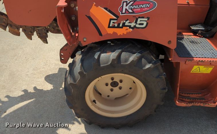 image for item NZ9725 2018 Ditch Witch  RT45 trencher