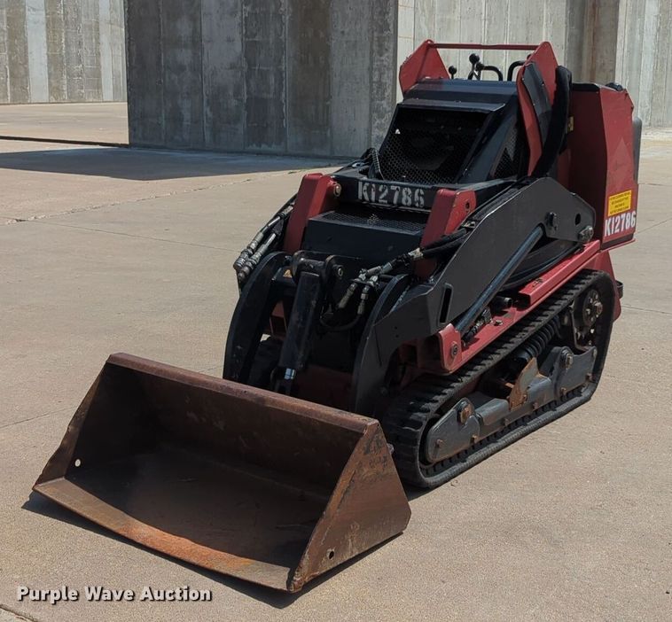 image for item NZ9727 2019 Toro TX 1000 compact utility loader