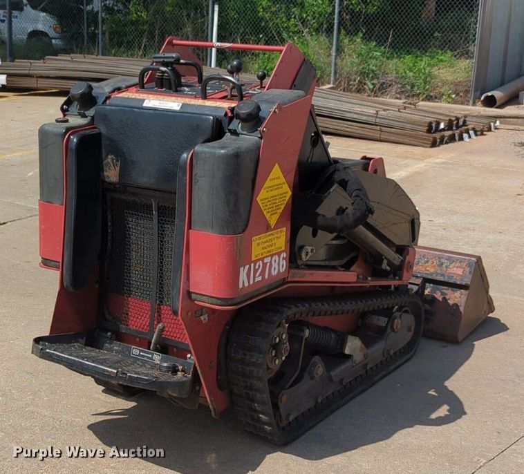 image for item NZ9727 2019 Toro TX 1000 compact utility loader