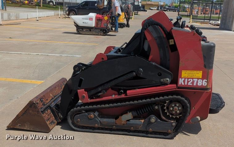 image for item NZ9727 2019 Toro TX 1000 compact utility loader