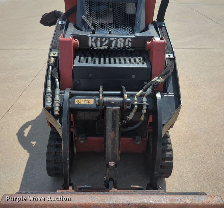 image for item NZ9727 2019 Toro TX 1000 compact utility loader