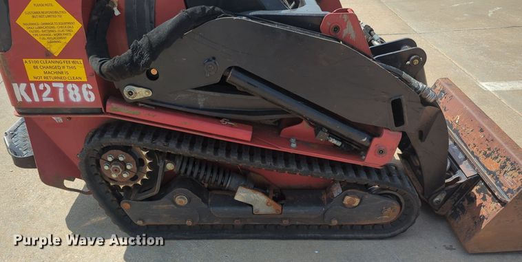 image for item NZ9727 2019 Toro TX 1000 compact utility loader