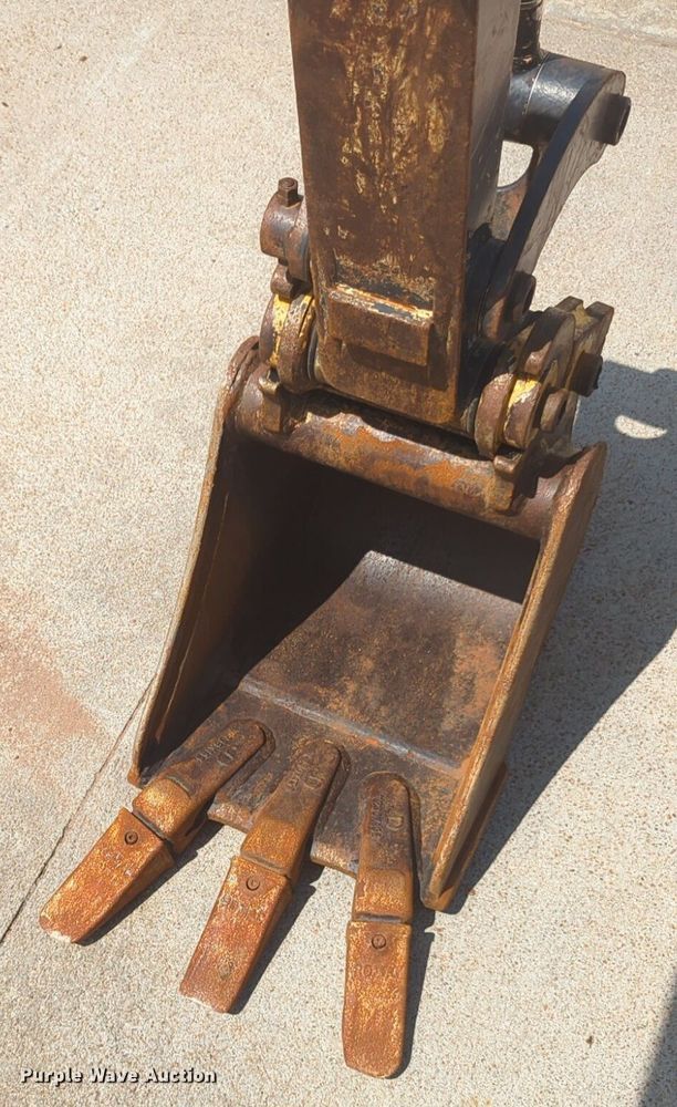 image for item NZ9728 John Deere 17G mini excavator