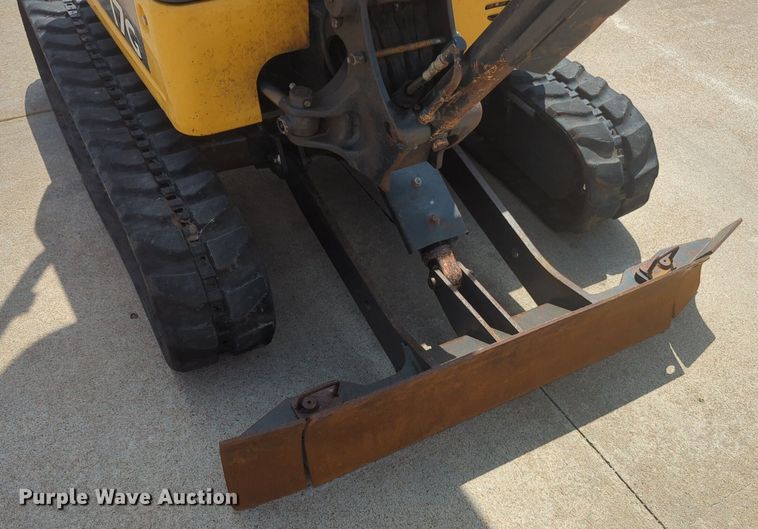 image for item NZ9728 John Deere 17G mini excavator