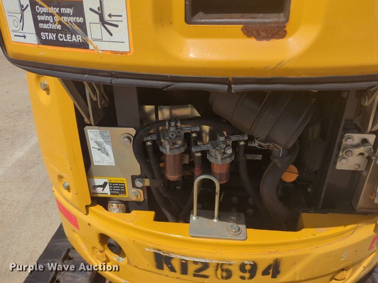 image for item NZ9728 John Deere 17G mini excavator