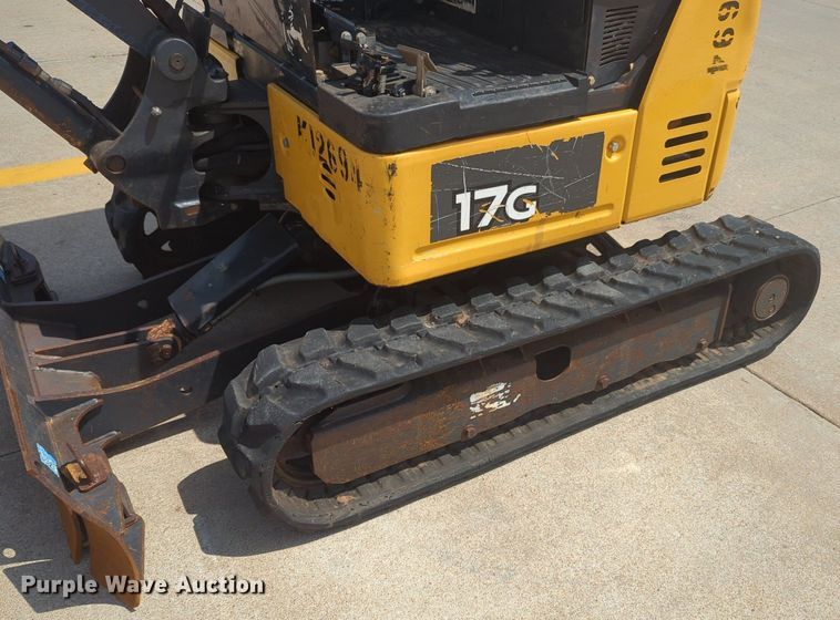 image for item NZ9728 John Deere 17G mini excavator