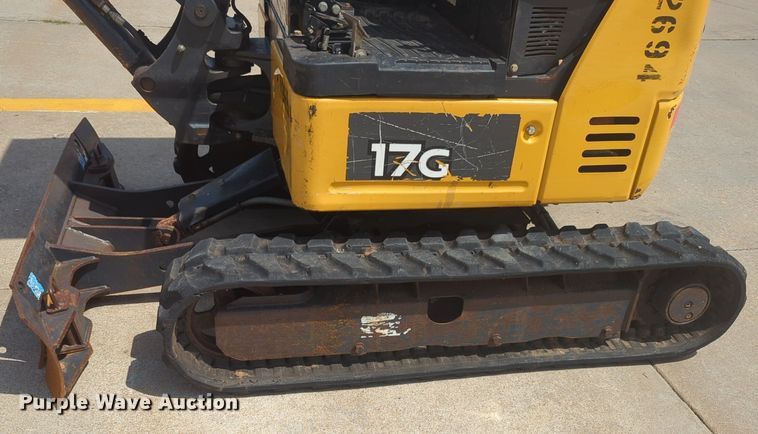 image for item NZ9728 John Deere 17G mini excavator