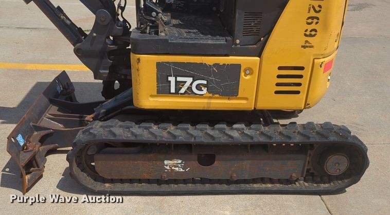 image for item NZ9728 John Deere 17G mini excavator