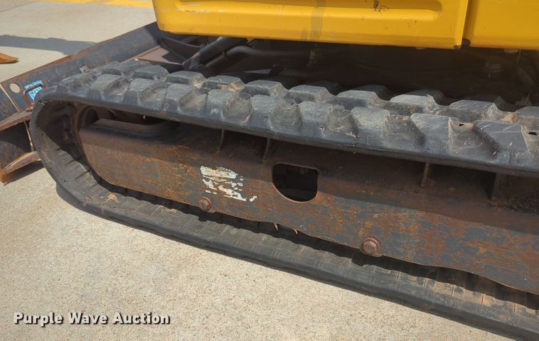 image for item NZ9728 John Deere 17G mini excavator