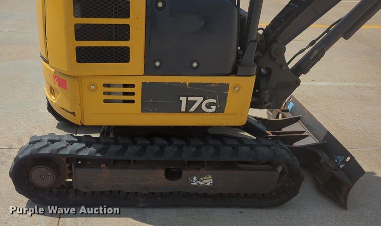 image for item NZ9728 John Deere 17G mini excavator