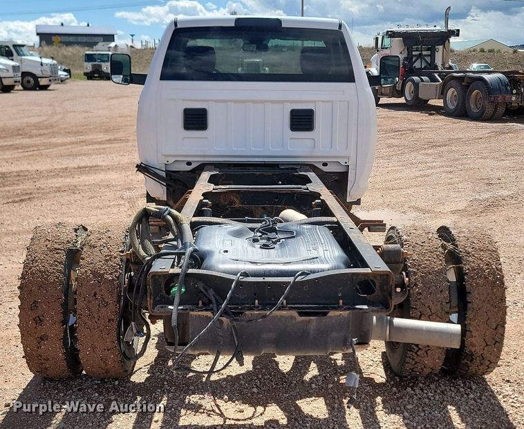 image for item NZ9761 2016 Dodge Ram 4500HD truck cab and chassis