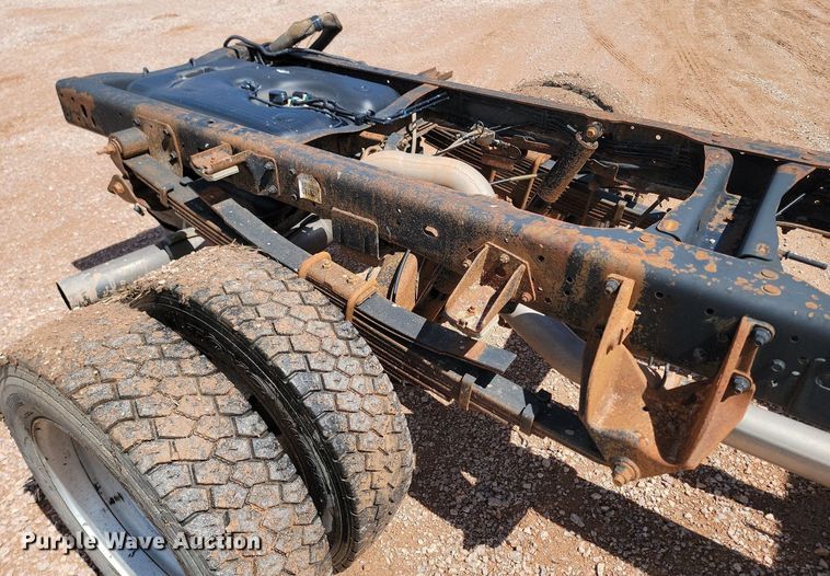 image for item NZ9761 2016 Dodge Ram 4500HD truck cab and chassis