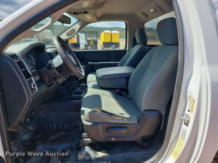 image for item NZ9761 2016 Dodge Ram 4500HD truck cab and chassis