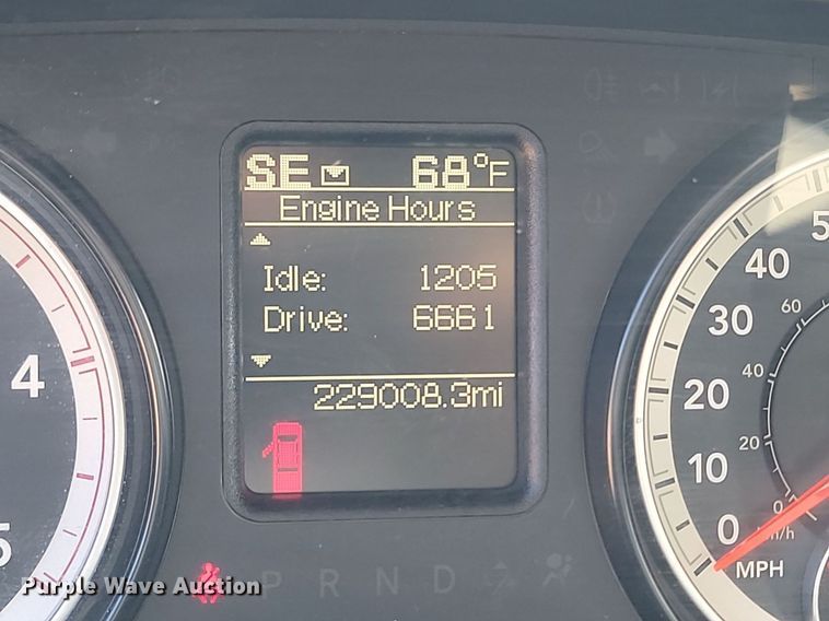 image for item NZ9761 2016 Dodge Ram 4500HD truck cab and chassis