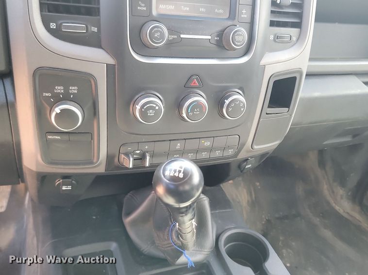 image for item NZ9761 2016 Dodge Ram 4500HD truck cab and chassis