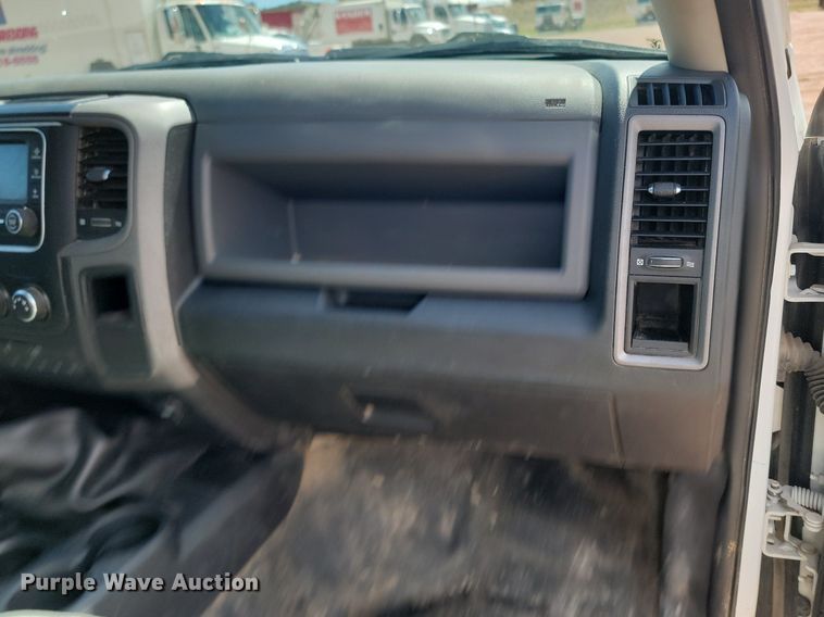 image for item NZ9761 2016 Dodge Ram 4500HD truck cab and chassis