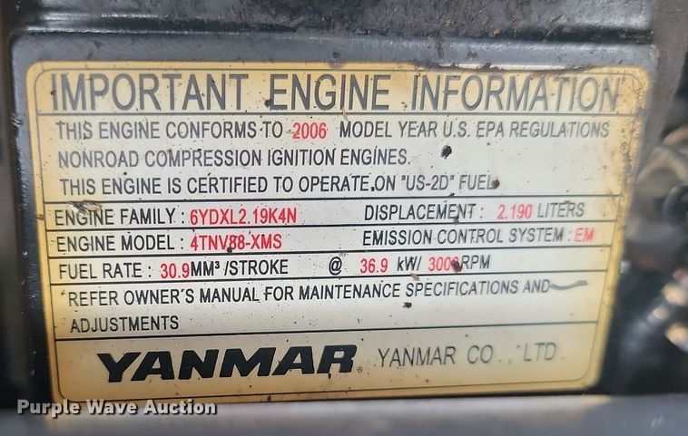 image for item NZ9837 2006 Mustang  2041 skid steer loader