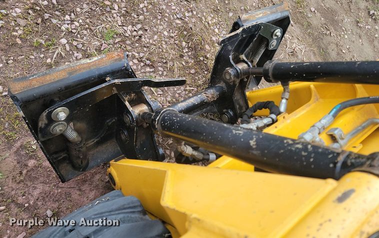 image for item NZ9838 Gehl R105 skid steer loader