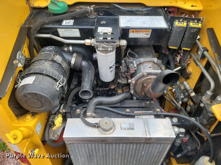 image for item NZ9838 Gehl R105 skid steer loader