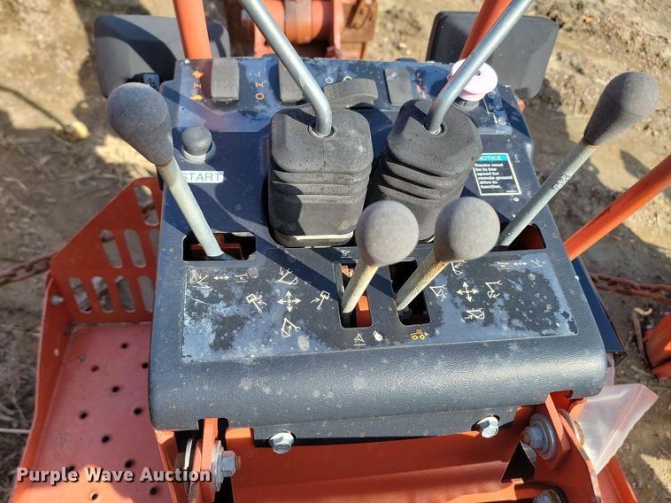 image for item NZ9857 2015 Ditch Witch A920 backhoe attachment