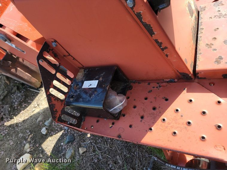 image for item NZ9858 Ditch Witch  A920 backhoe attachment