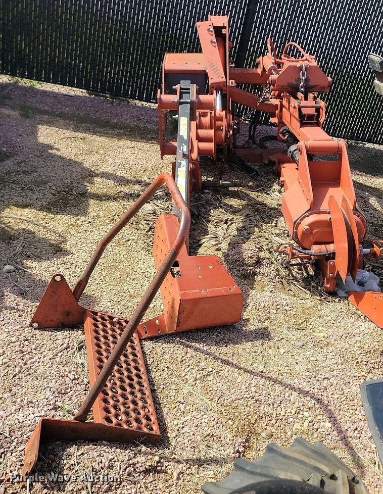 image for item NZ9859 Ditch Witch A655HD combination unit
